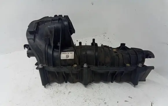 BMW 1 E81 E87 Intake manifold 7810179 7810178 7810741