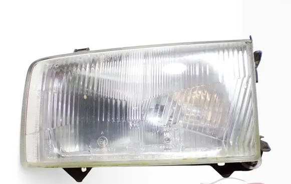 Volkswagen Multivan T4 Headlight/headlamp 301136