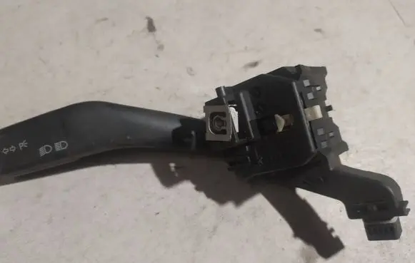 Volkswagen Caddy Indicator stalk 1K0953513 01103500