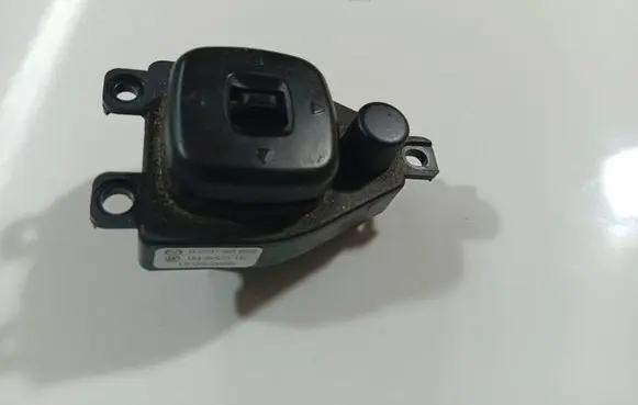 Mazda 2 Wing mirror switch B25D66600