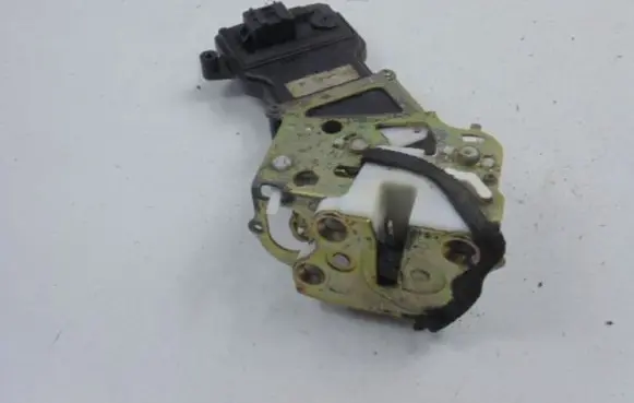 Mazda 6 Rear door lock