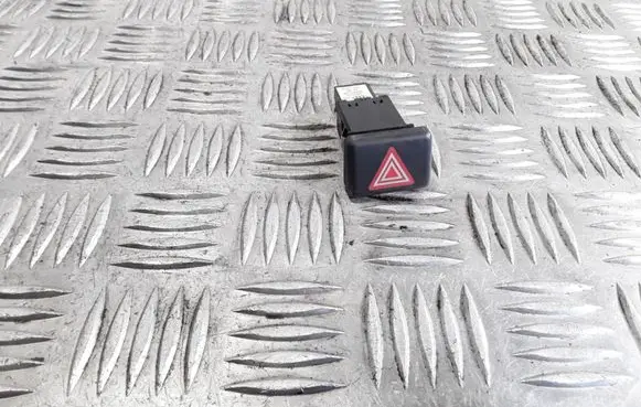Audi A4 S4 B7 8E 8H Hazard light switch 8E0941509