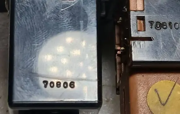 Hyundai i30 Headlight level height control switch 937002R091 70806