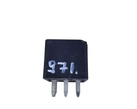 Hyundai Trajet Other relay 952303A300