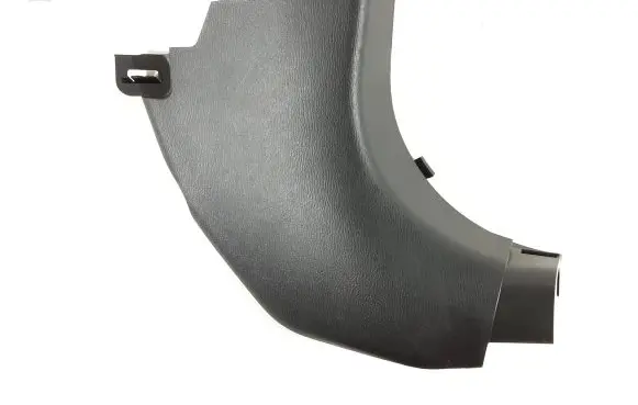Foot area side trim