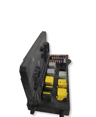 Mercedes-Benz Sprinter W906 Fuse module A9065454701 ZGS00670000 50JF11F02
