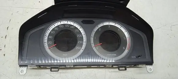 Volvo V70 Speedometer (instrument cluster) 31270901AA 69399320U