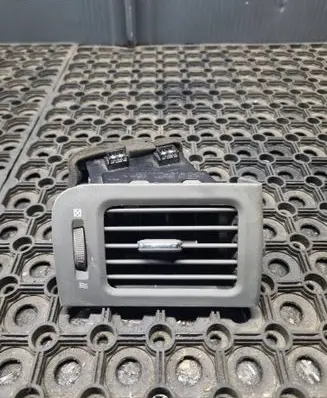 Dashboard side air vent grill/cover trim