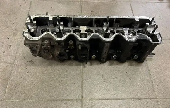 Mercedes-Benz Sprinter W906 Engine head A6110105020 6110105020 A6110105020260204