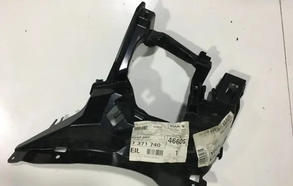 BMW 1 F20 F21 Fog light bracket 51117371740