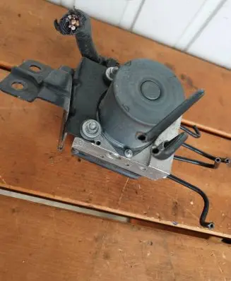 Nissan Qashqai ABS Pump 47660BR00A