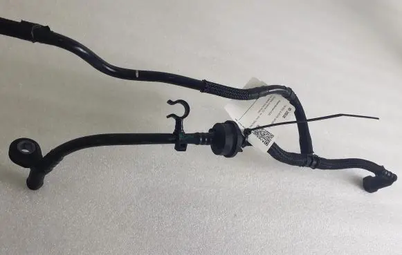 Nissan Qashqai J12 Engine coolant pipe/hose 223202942R