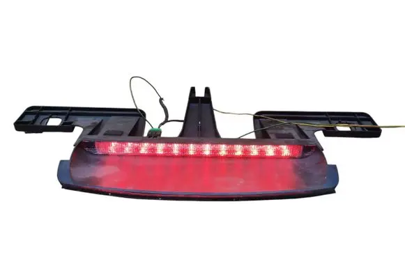 Volvo S80 Third/center stoplight 8693988