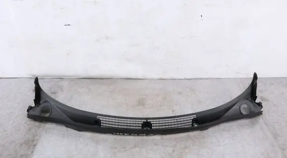 BMW i3 Wiper trim 2570814 51712570814