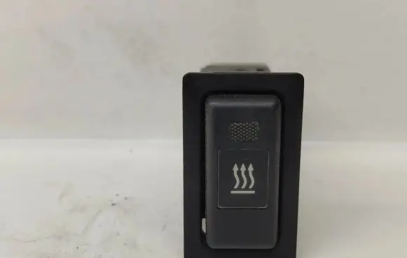 Toyota Avensis T250 Windscreen/window heater switch 153261
