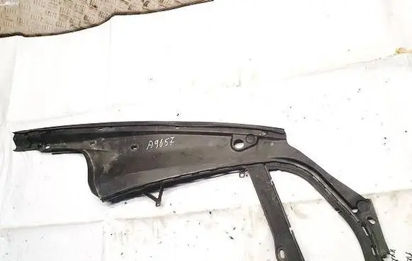 BMW 5 GT F07 Engine bonnet/hood lock trim molding 51767019803 74850610