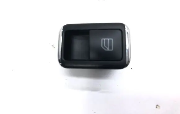 Mercedes-Benz C W204 Electric window control switch A2048700451
