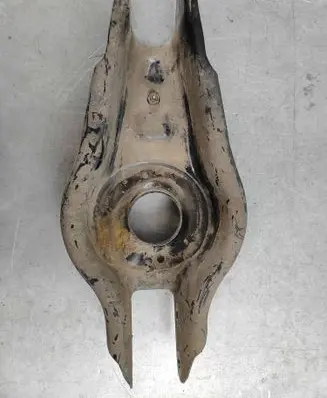 Tesla Model Y Rear upper control arm/wishbone 104445100a