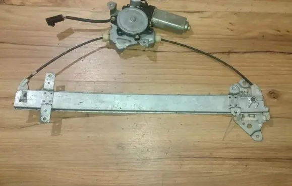 Nissan Maxima Sliding door window regulator with motor