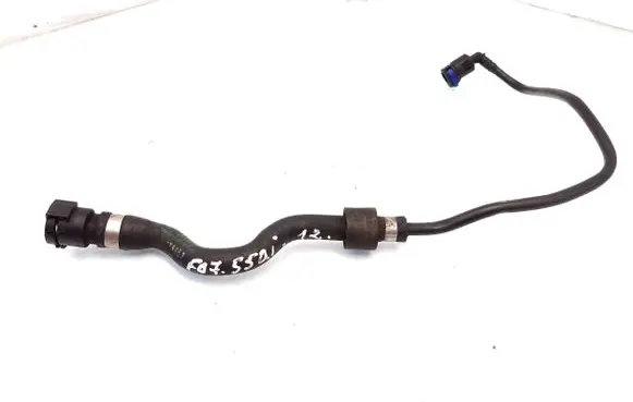BMW 5 GT F07 Engine coolant pipe/hose 7575435 15476810