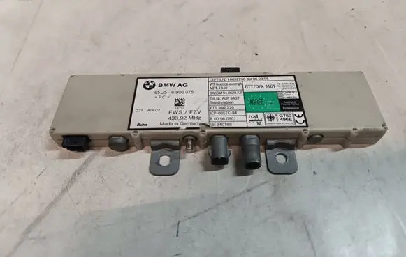 BMW 5 E39 Aerial antenna amplifier 6906078