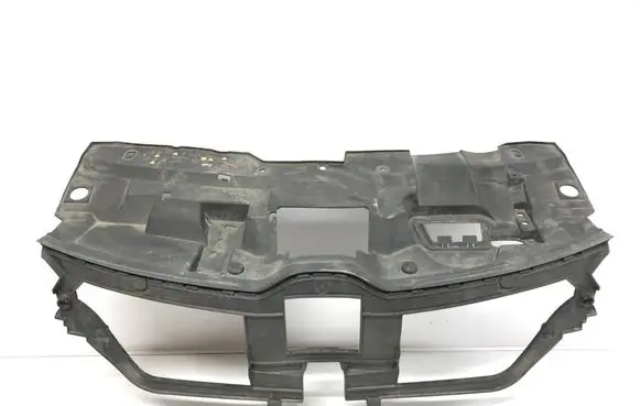 Renault Talisman Front bumper upper radiator grill 620360070R