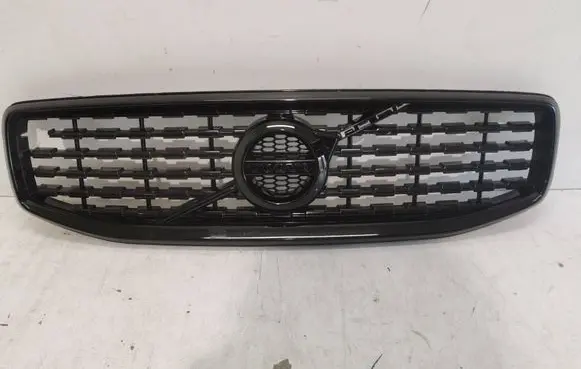 Volvo S60 Front grill 32132223 32132229