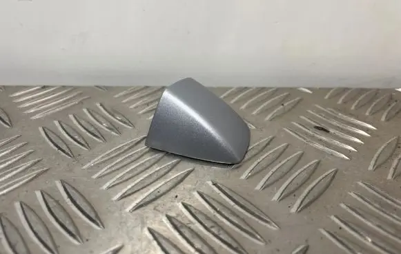 Audi Q7 4M Rear door handle cover 4H0837880