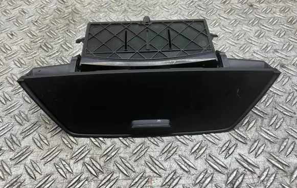BMW X1 E84 Glove box 2991263