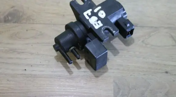 BMW 1 E81 E87 Turbo solenoid valve 7796634