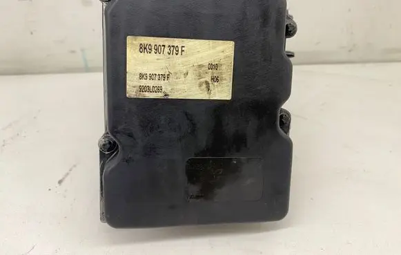 Audi A4 S4 B8 8K ABS Pump 8K9907379F
