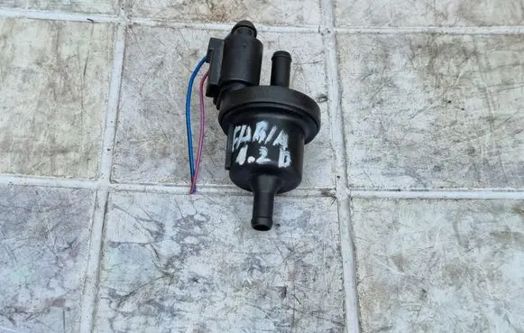 Skoda Fabia Mk1 (6Y) Valve vacuum 0280142345