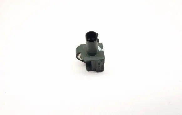 Mercedes-Benz C W204 Airbag deployment crash/impact sensor A1729056000