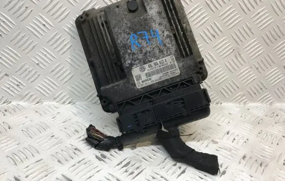 Volkswagen Crafter Engine control unit/module 03L906012Q 0281017789