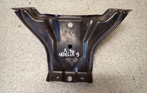 Suzuki Grand Vitara II Engine bonnet/hood lock/catch