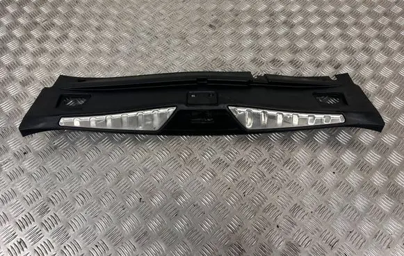 Maserati Quattroporte Trunk/boot sill cover protection 670013681
