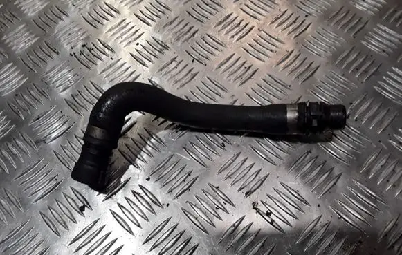 Ford Mondeo MK IV Engine coolant pipe/hose