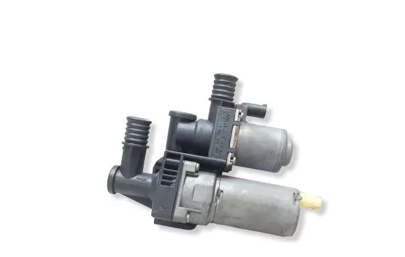 BMW X3 E83 Coolant heater control valve 8369807 64118369807