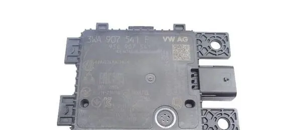 Audi A5 Distronic sensor radar 3WA907541F