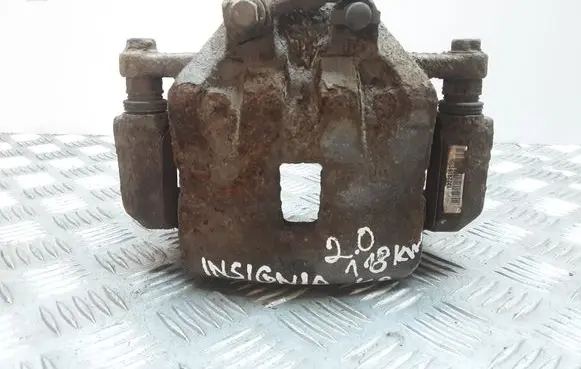 Opel Insignia A Front brake caliper 13229151
