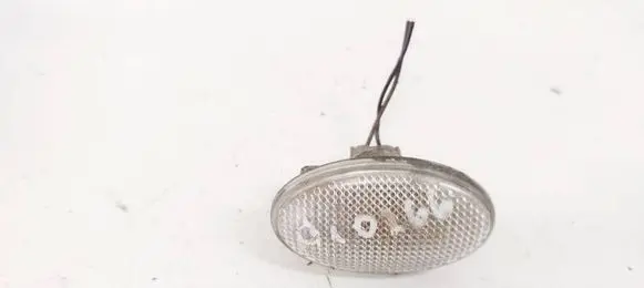 Mercedes-Benz Vito Viano W639 Front fender indicator light 
