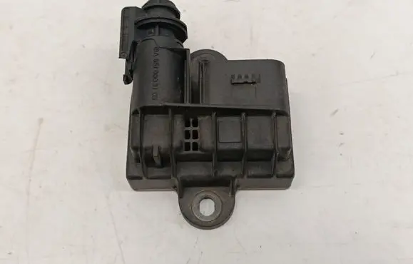 Mercedes-Benz CLA C117 X117 W117 Glow plug pre-heat relay A6519003103