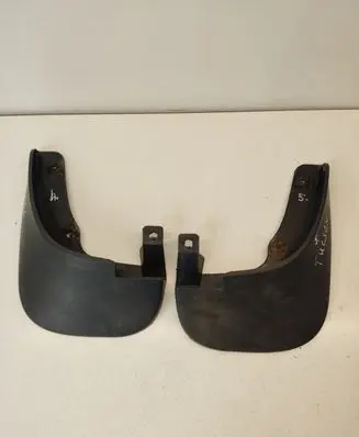 Hyundai Tucson JM Front mudguard 868312E010 868322E010