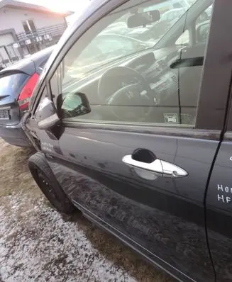 Honda FR-V Front door