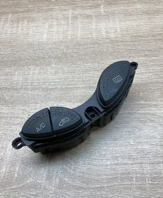 Ford Focus Climate control unit 98AG19A945BG