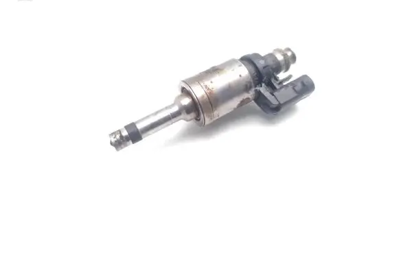 Ford Focus Fuel injector CM5G-9F593-FA