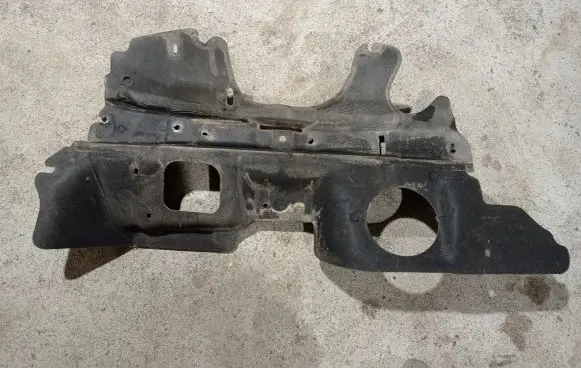 Heat shield in engine bay