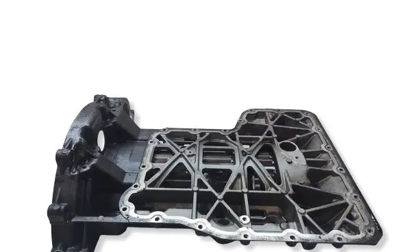Jaguar XJ X351 Oil sump 9X2Q6U004CB