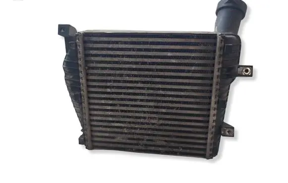 Audi Q7 4L Intercooler radiator 7L6145803D