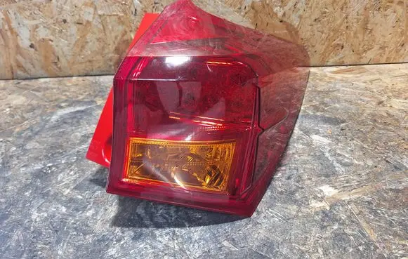 Toyota Auris E180 Rear/tail lights
